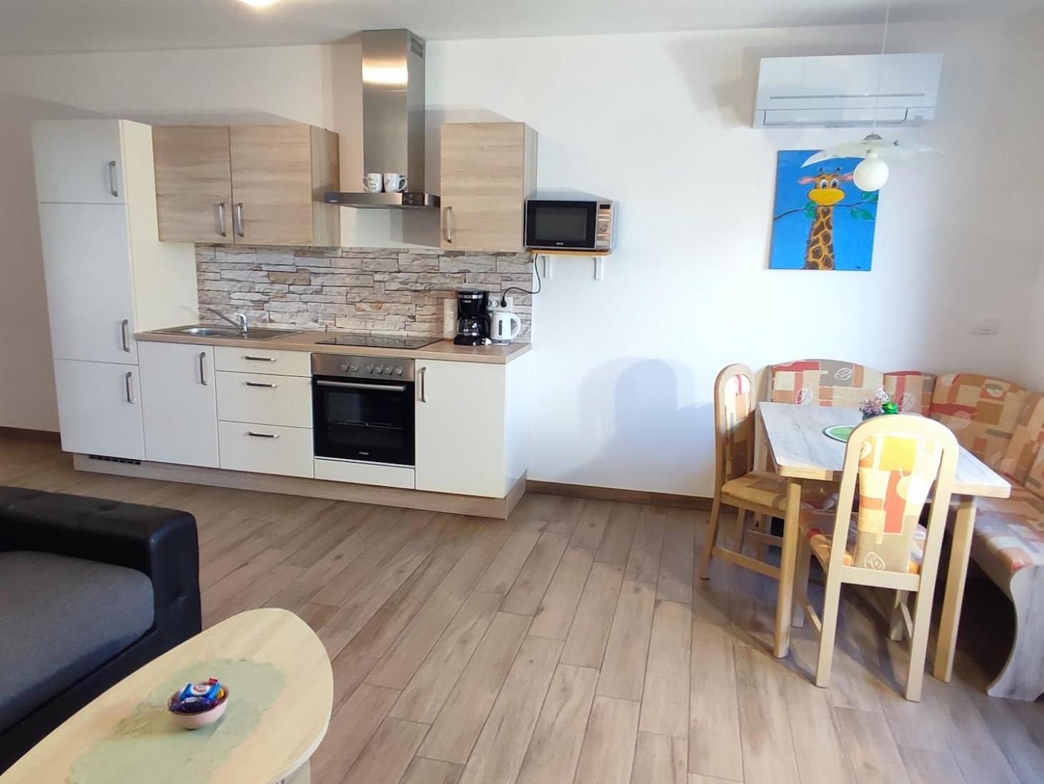 Apartments And Wellness Jelovca Radovljica Luaran gambar