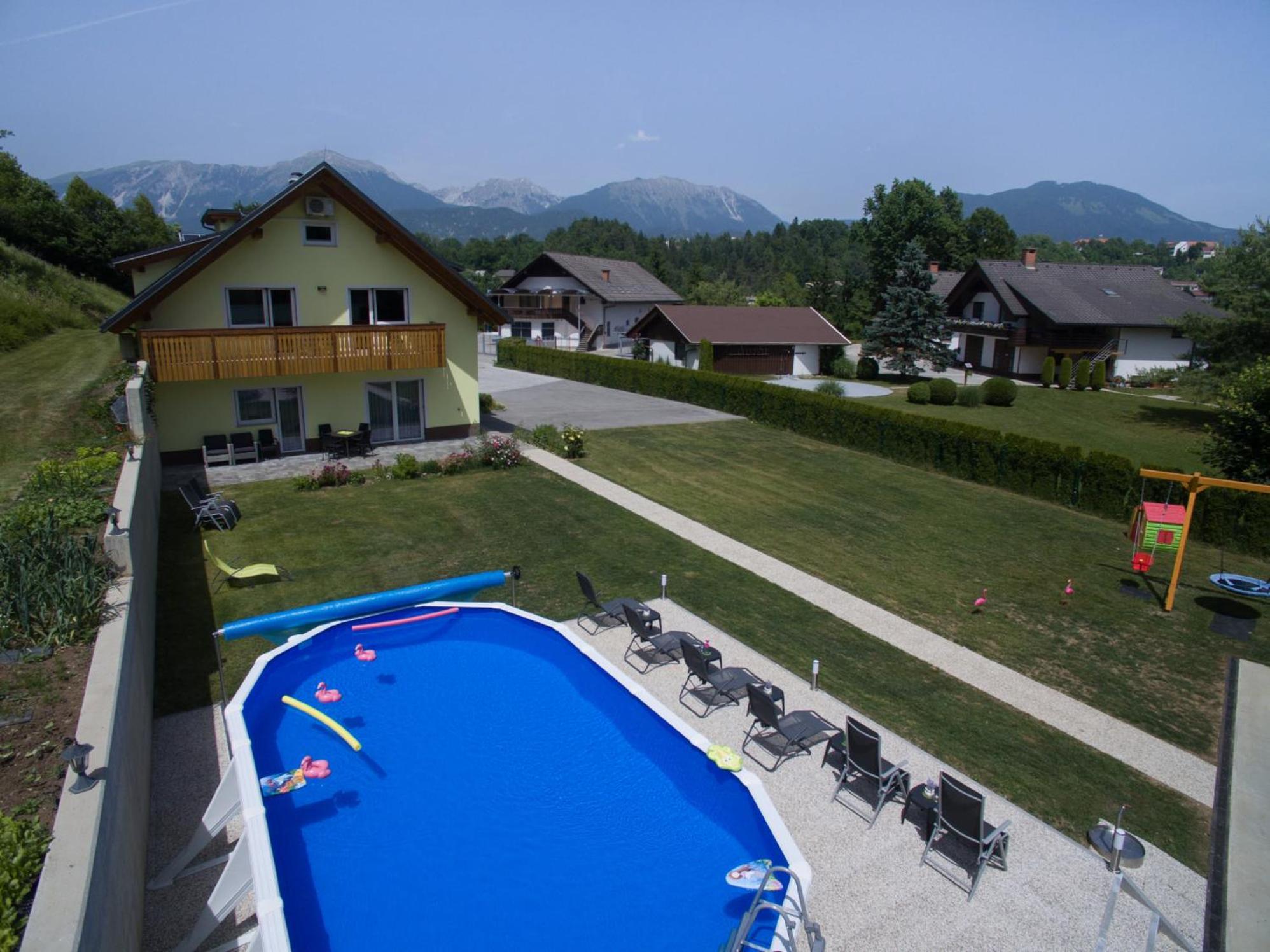 Apartments And Wellness Jelovca Radovljica Luaran gambar
