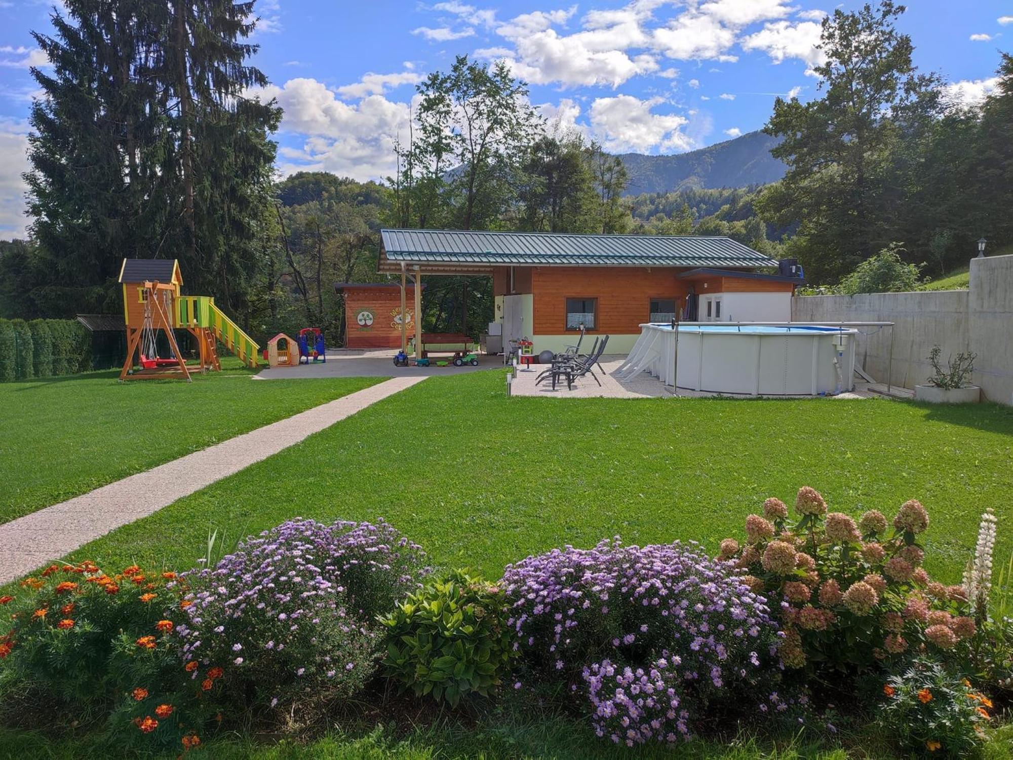 Apartments And Wellness Jelovca Radovljica Luaran gambar
