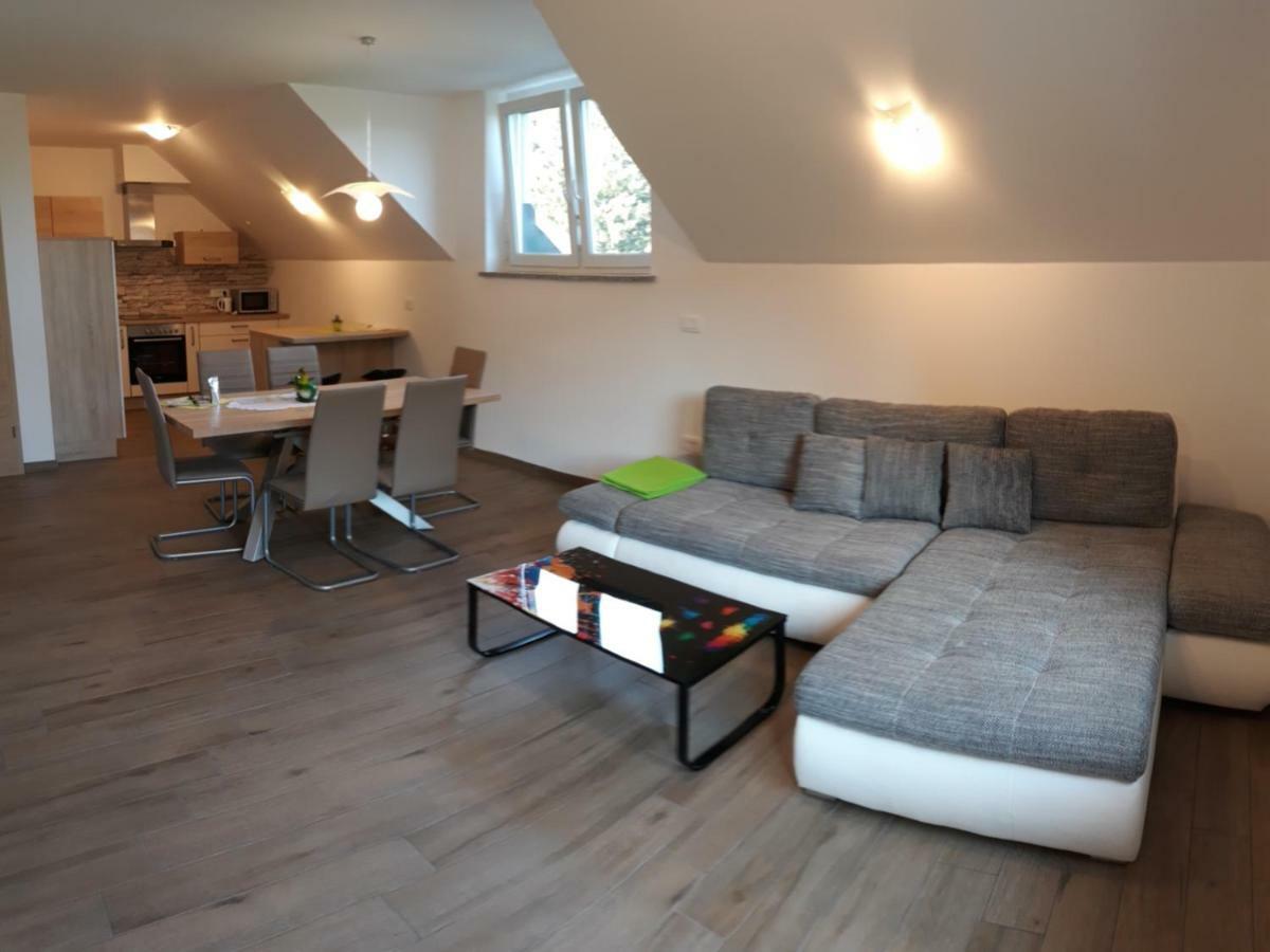 Apartments And Wellness Jelovca Radovljica Luaran gambar
